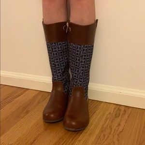 Tommy Hilfiger girls Vallarta boots size 2